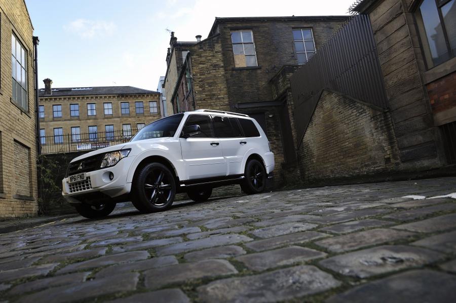  Mitsubishi Shogun Black 2012 года  (UK) (фото 78 из 85)